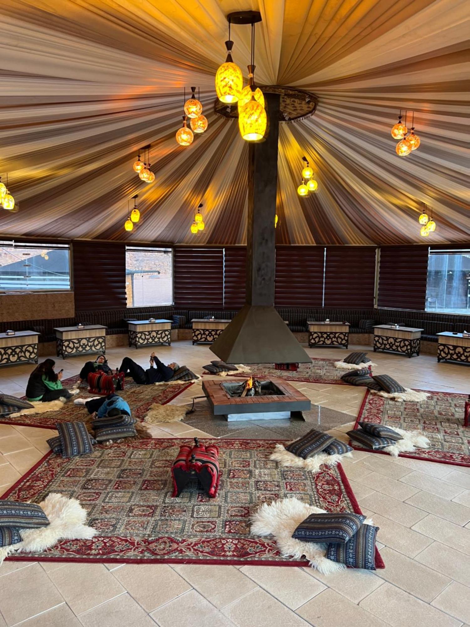 Moon Magic Valley Apartment Вади Рум Екстериор снимка